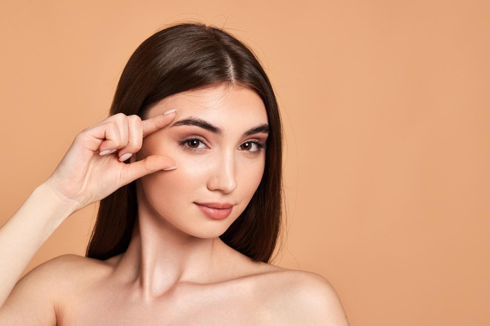 How to Get Rid of Dark Circles, Bags, and Wrinkles Under Your Eyes with SB Dark Under Eye Corrector